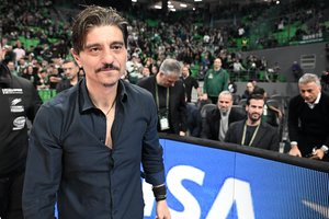 Aistros kyla: „Panathinaikos“ bosas atvyko į Ispaniją, „Valencia“ stiprina apsaugą