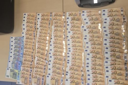 Panemunės kelio poste – grynųjų pinigų kontrabanda
