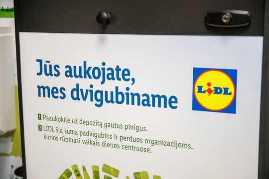 Vaikų dienos proga – „Lidl“ kvietimas nelikti abejingiems: primena apie paprastą būdą paaukoti dienos centrams