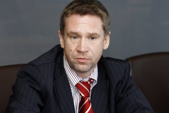 Žlugusio banko „Snoras“ akcininką Vladimirą Antonovą Prancūzijos teismai leido perduoti Lietuvai