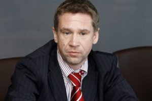 Žlugusio banko „Snoras“ akcininką Vladimirą Antonovą Prancūzijos teismai leido perduoti Lietuvai