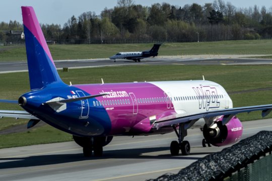 „Wizz Air“ paskelbė netikėtą žinią keleiviams: atnaujina iš Vilniaus dingusį maršrutą