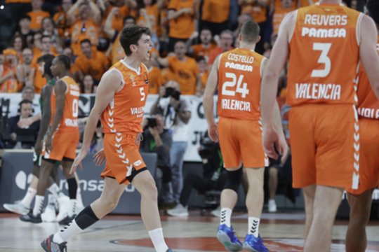 Nauji E. Atamano cirkai nepadėjo – „Valencia“ užbaigė „Panathinaikos“ sezoną Europoje