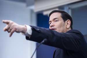 M. Rubio: Kubos lyderiai turi pasitraukti