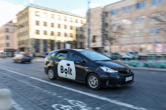 Lietuvos pavežėjams – nauji draudimai ir ribojimai: kas tiksliai keisis