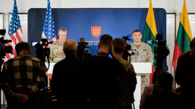 R. Motuzas patikino – JAV vertina Lietuvos darbą saugumo kryptimi: mūsų tai neturėtų liesti