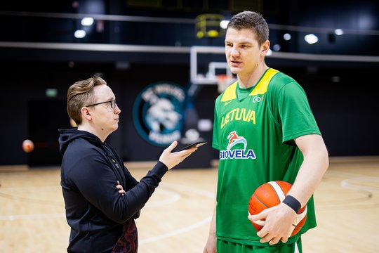 Lrytas žurnalistas M. Bertys – LSŽF konkurso nugalėtojas: pelnė apdovanojimą už tekstą apie „Žalgirio“ trenerių likimus