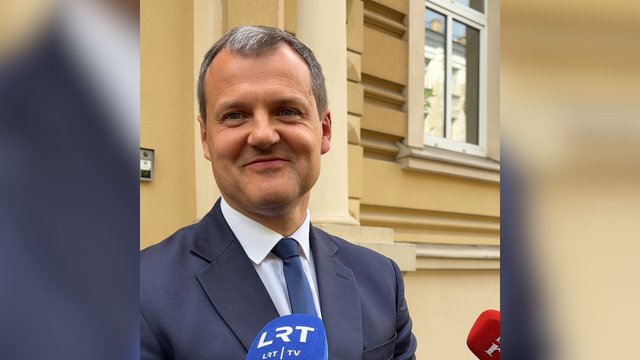 Po G. Palucko viešnagės STT – šypsena ir tvirtinimas, kad jaučiasi puikiai: „Taip, esu įtariamasis“