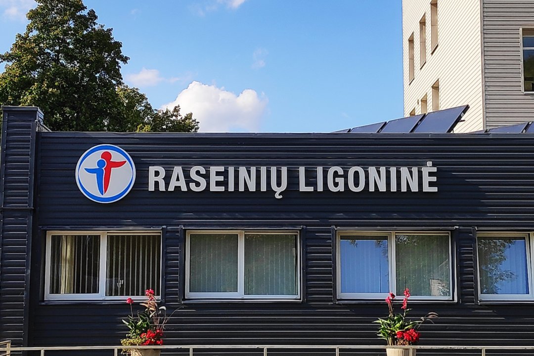 Verslininkas kyšiais apdalino Šiaulių ir Raseinių ligoninės darbuotojus