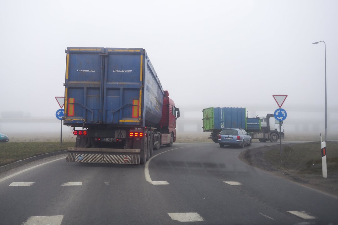 Įspėja krovinių vežėjus: vienoje Lietuvos vietoje vėl vyks tikrinimai