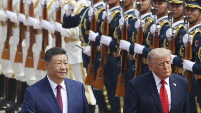 Stiprius santykius su Xi Jinpingu laikantis D. Trumpas užsiminė apie Iraną: abu sutinka dėl vieno