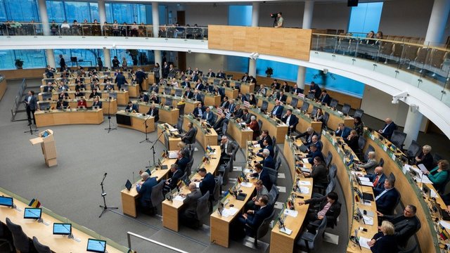 Dažnėjantys politikų skandalai rodo liūdnas perspektyvas: Seimo rinkimuose – aiški retorika