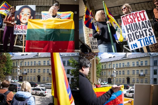 Vilniuje surengtas piketas: vėl siekiama atkreipti dėmesį į žmogaus teisių pažeidimus Tibete