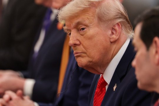 Mano, kad Kinijai paranku prispausti JAV: D. Trumpas padarė vieną klaidą