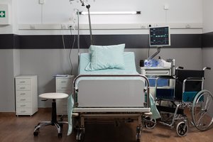 44-erių mama pribloškė: iškart po cezario pjūvio mylėjosi ligoninės lovoje