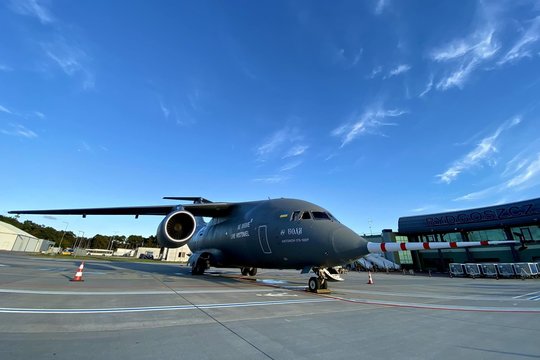 Trinidade ir Tobage sulaikytas sprogmenis gabenęs Ukrainos lėktuvas