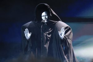 Prieš didįjį „Eurovizijos“ finalą – Lion Ceccah komandos prašymas