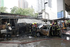 Nelaimė Tailande: mieste traukiniui susidūrus su autobusu, žuvo mažiausiai 8 žmonės