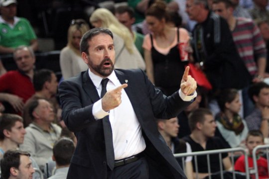 Ir vėl teko krautis lagaminus – buvęs „Žalgirio“ treneris atleistas du kartus per vieną sezoną