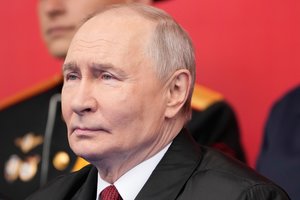 Paaiškino, kas slypi už pasiūlymo derėtis su V. Putinu
