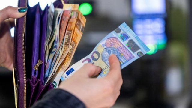 Pensijų lėšas laikant pajamomis kompensacijos gali nebepriklausyti: baiminasi dėl gyventojų sukčiavimo