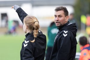 Merginų U17 futbolo rinktinės treneris: „Mes arba laimime, arba kažką išmokstame“