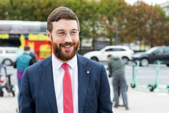 A. Bužinską apklausė teisėsauga