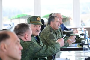 Įspėjo dėl Rusijos strategijos: sąmyšis aplink Baltarusiją – suplanuotas V. Putino žingsnis