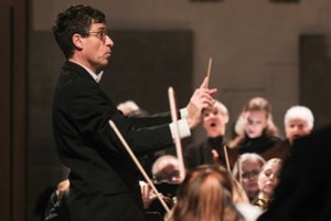 Ciuricho ir Vilniaus chorų balsai susijungs koncerte „Dainuojanti Baltijos galia“