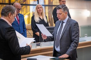 Prisiekė naujasis Kauno miesto tarybos narys