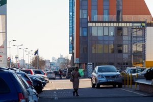 Būsto rinka darosi vis žiauresnė: įspėja, kad ją sukusi karuselė vieną dieną sustos, ir beda į Vakarus