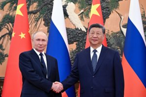 Kinijos valstybinė žiniasklaida: V. Putinas atskrido į Pekiną derybų su Xi Jinpingu