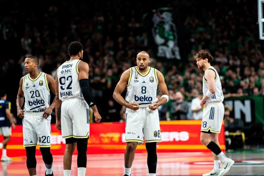 „Fenerbahce“ pratęsė sutartį su dviem lyderiais