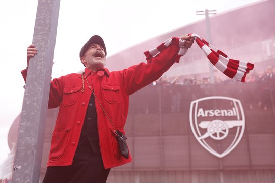 Po 22 metų pertraukos „Arsenal“ tapo Anglijos čempionais