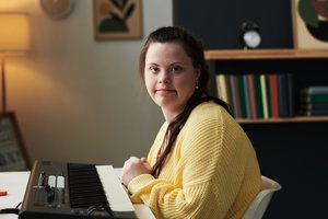 Kai šeima nebegalės: kur gyvens sunkiausią negalią turintys žmonės?