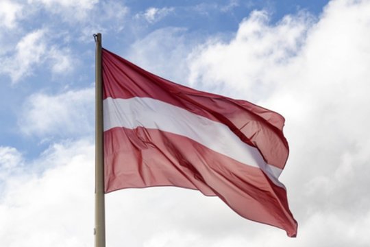 Atvirą Rusijos grasinimą Latvijai laiko blefu: proga kaitinti atmosferą