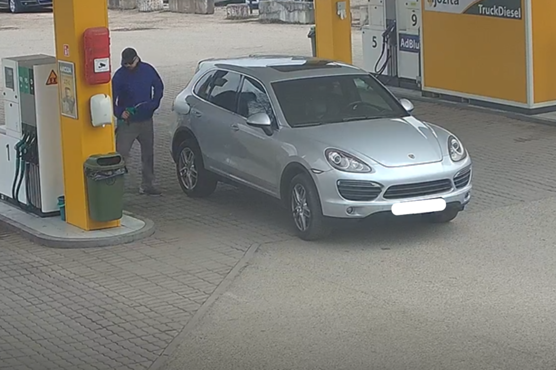 Kauno policija ieško degalų vagišiaus