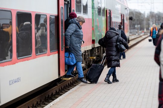Briuselis siūlo tai, kas keleiviams tikrai patiktų, tačiau didžiosios traukinių kompanijos spyriojasi: kodėl?
