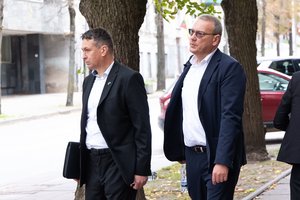 Su V. Rupšiu sukčiavimo byloje nuteistas Š. Ratkus: nuosprendis bus skundžiamas, korupcijos nebuvo