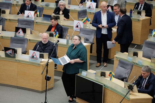 Naktinių posėdžių neprireikė: Seime be didesnio vargo antrą laiptelį praėjo LRT pataisos