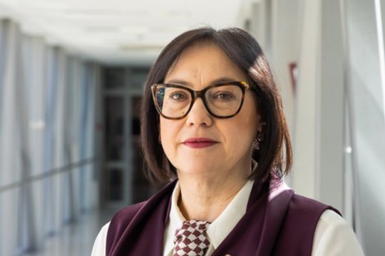 Ministrė sutiko, kad ne visos mokyklos į oro pavojų sureagavo tinkamai: atsakomybė tenka ir tėvams