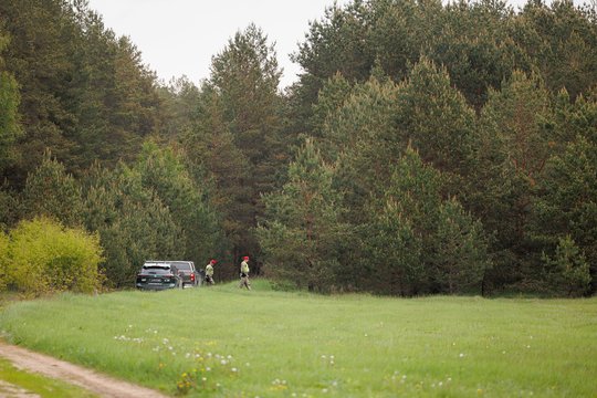 Lrytas iš Varėnos rajono: tęsiasi drono paieškos operacija, kariuomenė žvalgosi ir plačiau