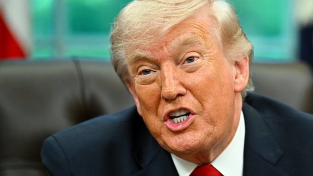 D. Trumpas mįslingai užsiminė apie dalyvavimą sūnaus vestuvėse: problema – karas Irane