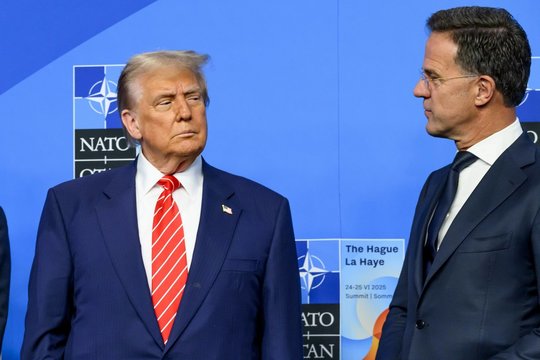 Iš M. Rutte – pagyros D. Trumpui: laikui bėgant mažiau priklausysime tik nuo vieno sąjungininko