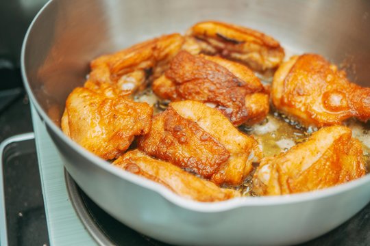 Net paprastą vištienos patiekalą paversite išskirtiniu vos su dviem ingredientais