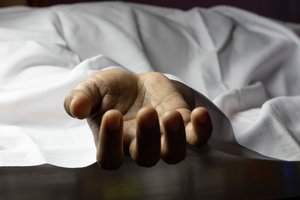 Laidojimo namų darbuotoja šį košmarą prisimins dar ilgai: teko šarvoti gyvą žmogų