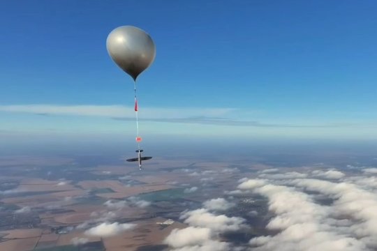 Ukrainiečiai ėmėsi netikėtų sprendimų: droną paleido neįprastu būdu