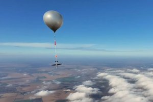Ukrainiečiai ėmėsi netikėtų sprendimų: droną paleido neįprastu būdu