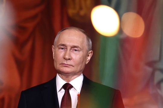 Karas Ukrainoje JAV pripažino – derybos dėl taikos Ukrainoje įstrigo