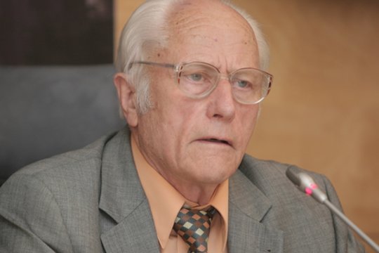 Mirė buvęs Seimo narys Vladas Vilimas